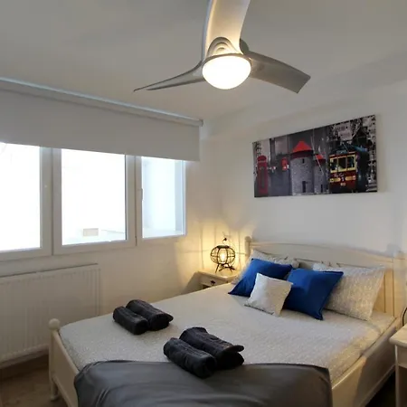 Leon Inmo Arisha - 10009 Βίλα